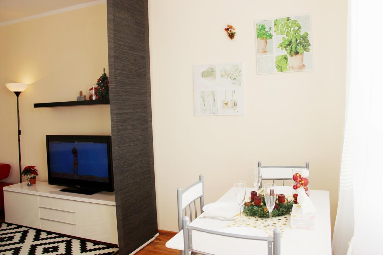 Apartment 3Kk De Luxe Бероун Екстер'єр фото